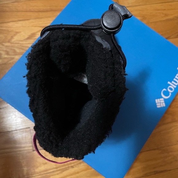 - Columbia girl boot - Picture 8 of 8